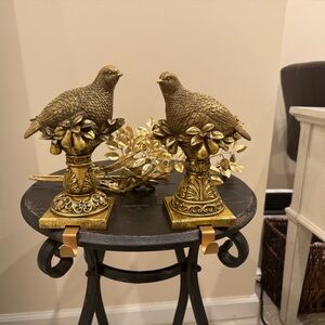 Elegant Gold Bird Figurines Holder